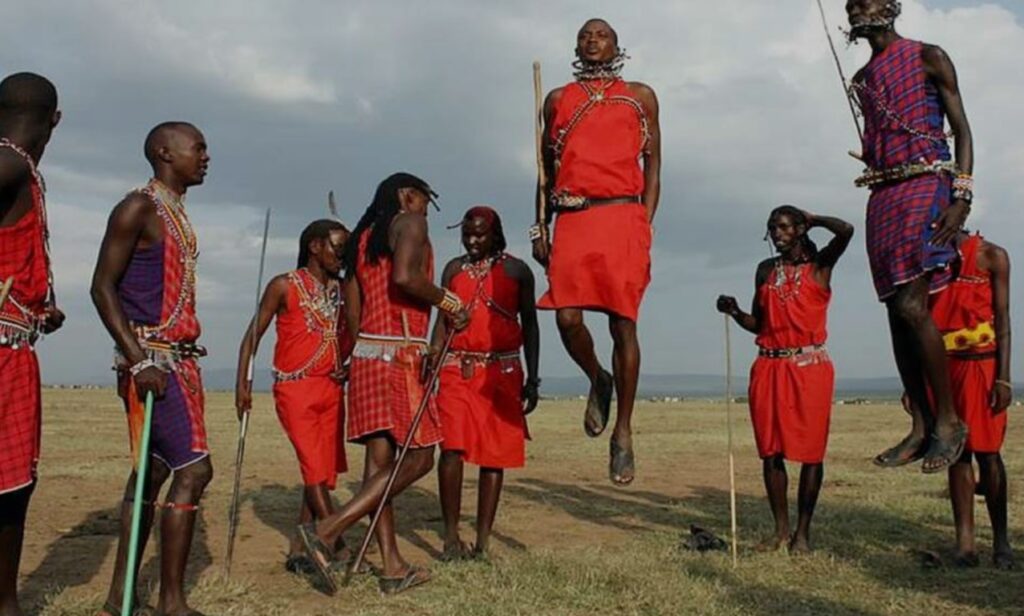 East African cultural diversity and hospitality in Uganda, Rwanda, Kenya, and Tanzania